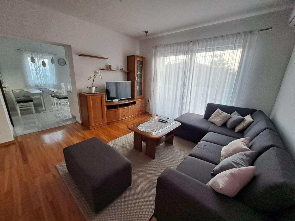 Apartment Nina Нови-Винодолски Экстерьер фото