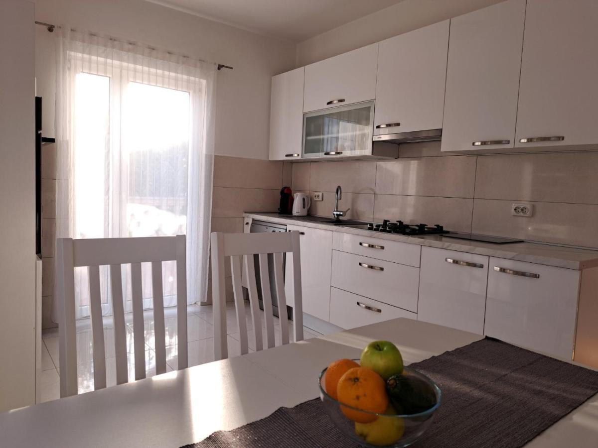 Apartment Nina Нови-Винодолски Экстерьер фото