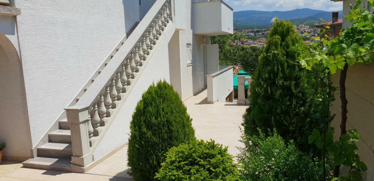 Apartment Nina Нови-Винодолски Экстерьер фото